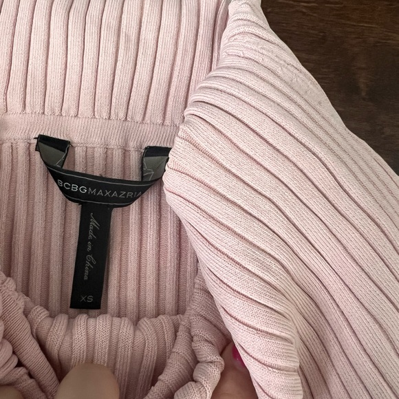 BCBG TOP - Picture 3 of 8